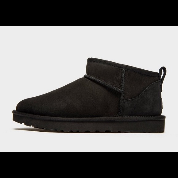 Uggs Classic Ultra Mini - Black - Picture 2 of 6